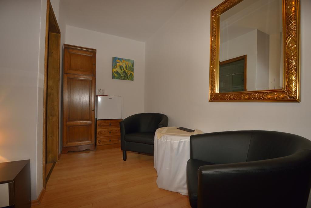 Hotel Plitvice Pansion Lovric Plitvička Jezera Zimmer foto